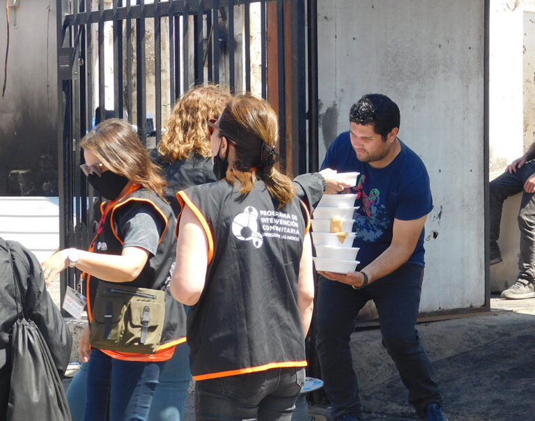 Acciones-UDLA-damnificados-incendios-region-de-valparaiso-2024-04