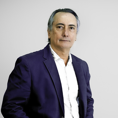 Osvaldo Artaza B.