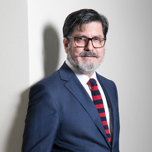 director de vinculacion con el medio marco valdes