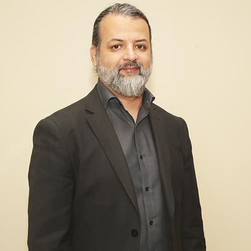 Academico Claudio Hernandez