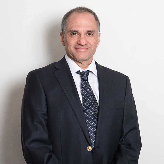 Roberto Matamoros P.