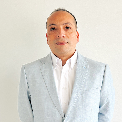 director de carrera carlos serrano veterinaria melipilla